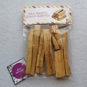 Pau Santo - (Palo Santo)